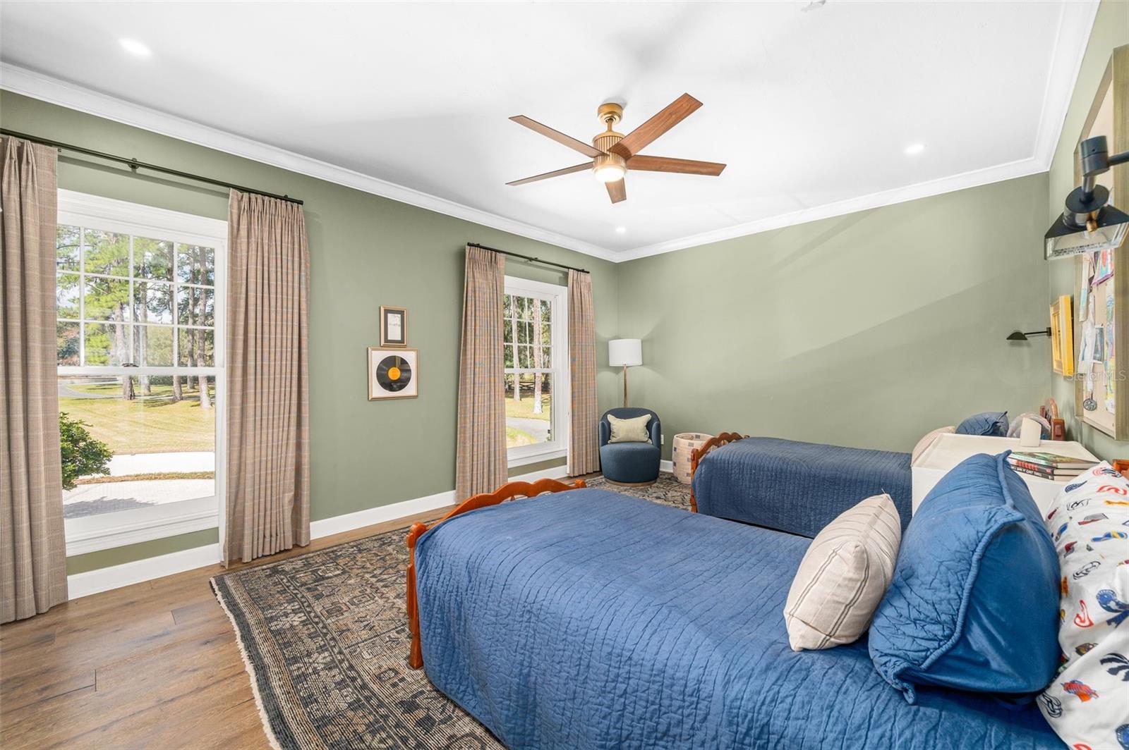 Image 54 of 96 For 623 93rd Street