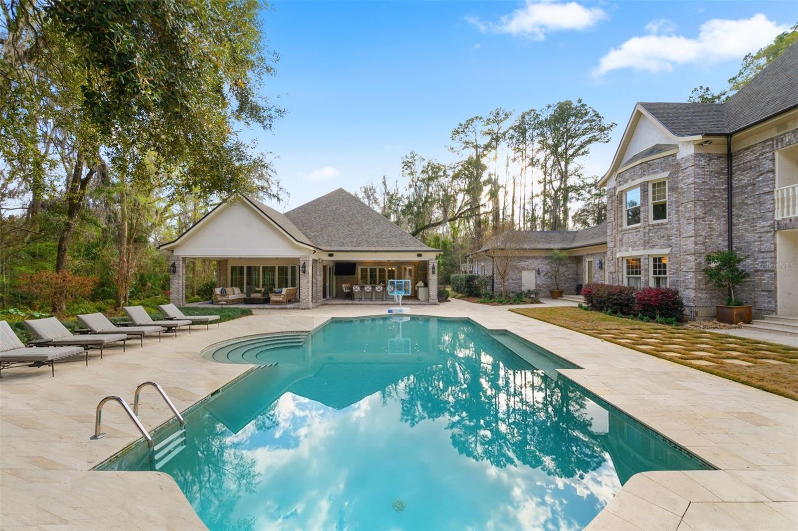 Image 85 of 96 For 623 93rd Street