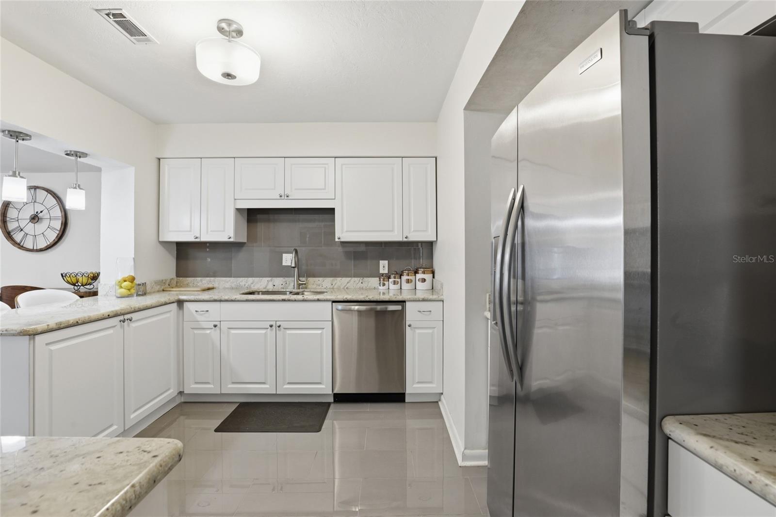 Image 15 of 47 For 3310 28th Avenue