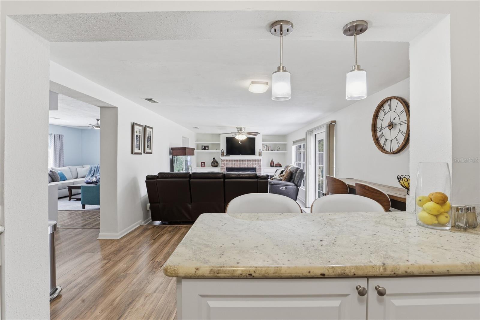 Image 19 of 47 For 3310 28th Avenue