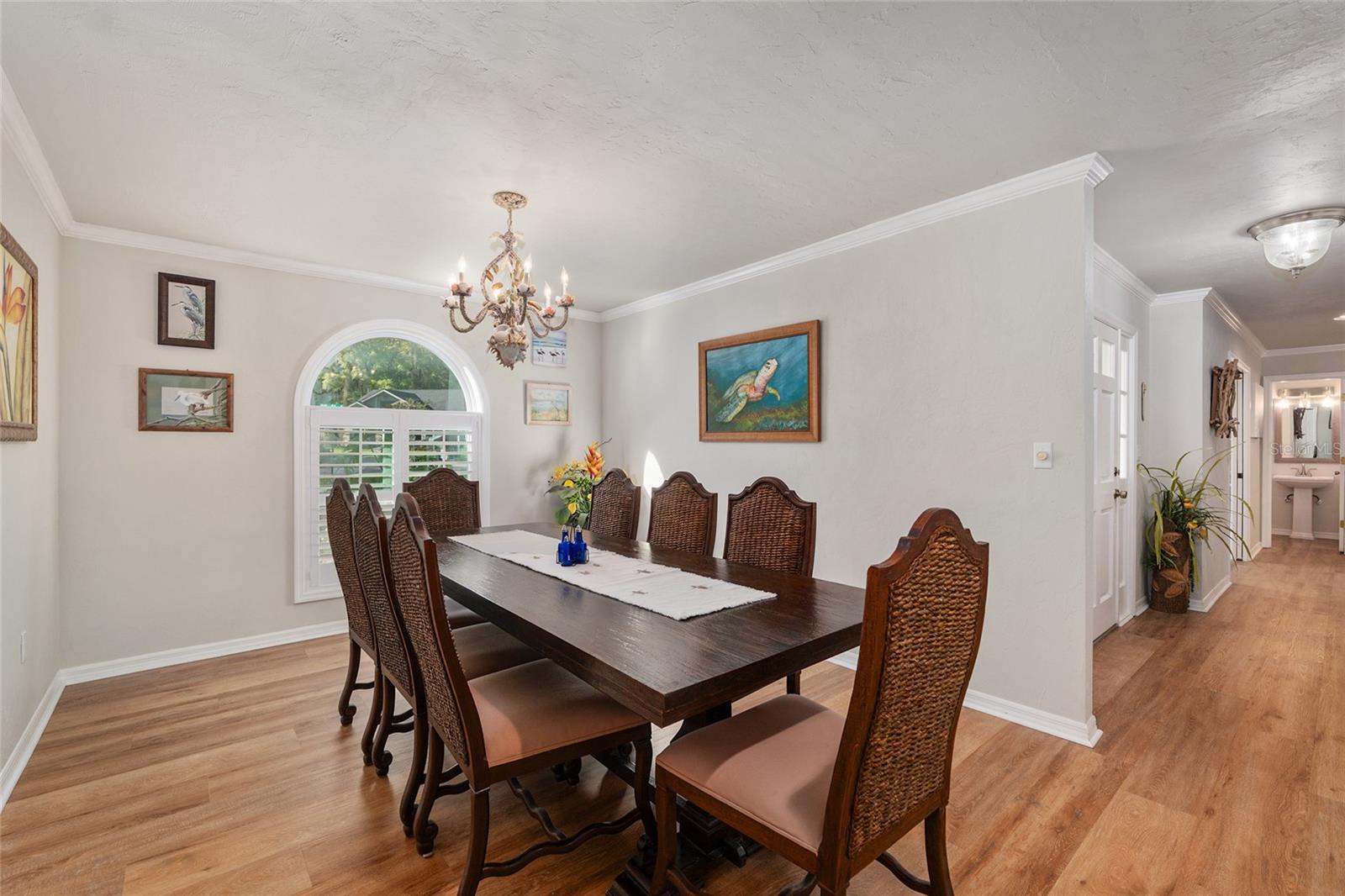 Image 18 of 67 For 9425 21st Avenue