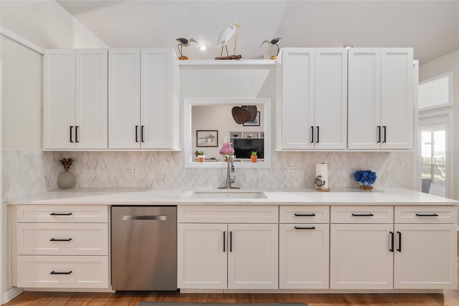 Image 23 of 67 For 9425 21st Avenue