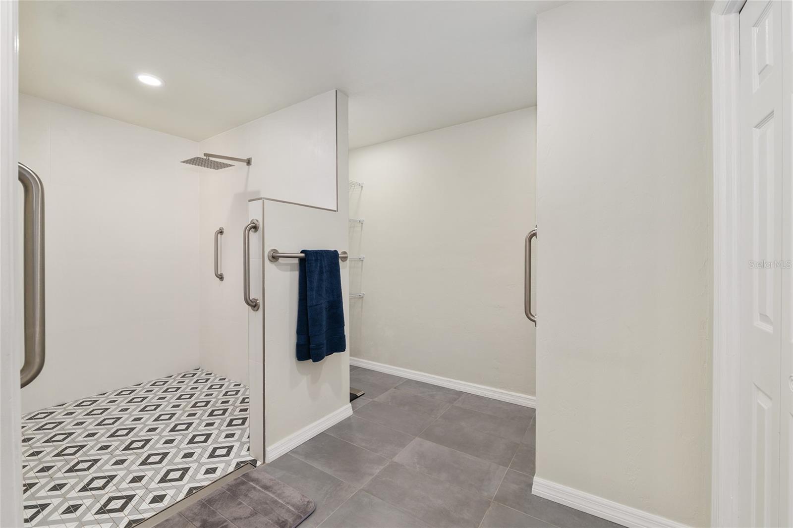 Image 36 of 67 For 9425 21st Avenue