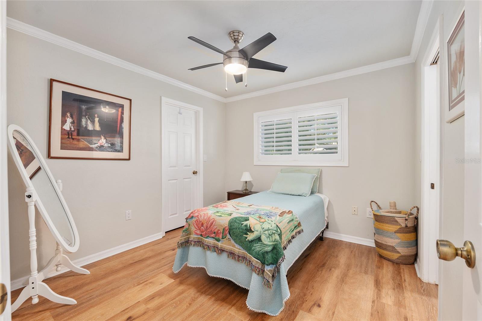 Image 43 of 67 For 9425 21st Avenue