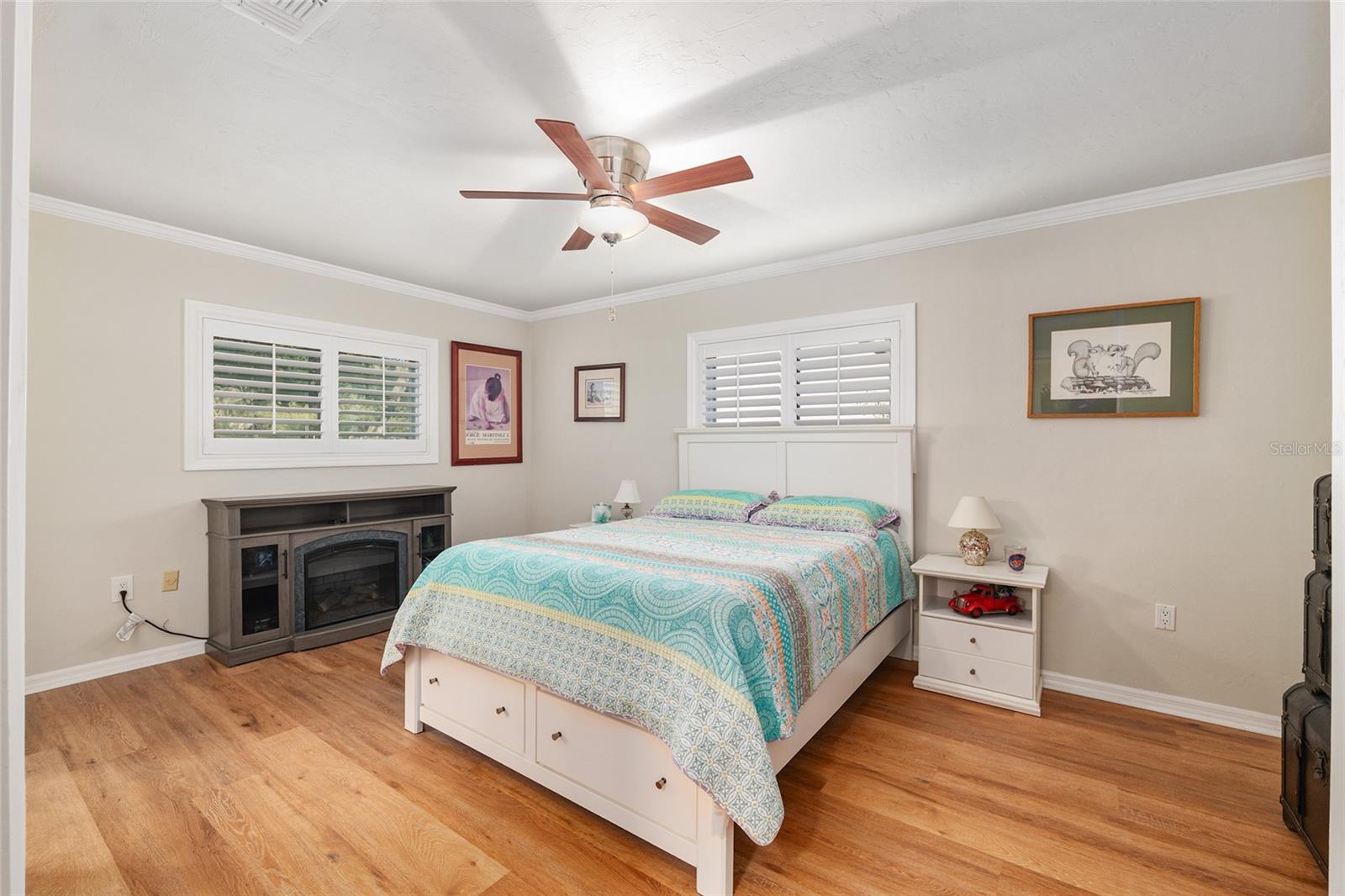 Image 48 of 67 For 9425 21st Avenue