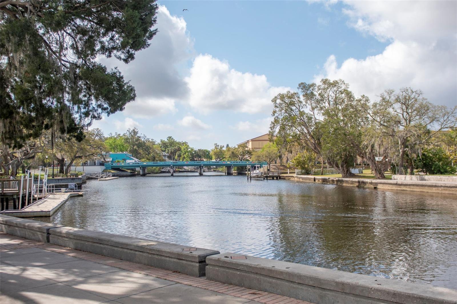 Image 39 of 54 For 5834 Montana Avenue