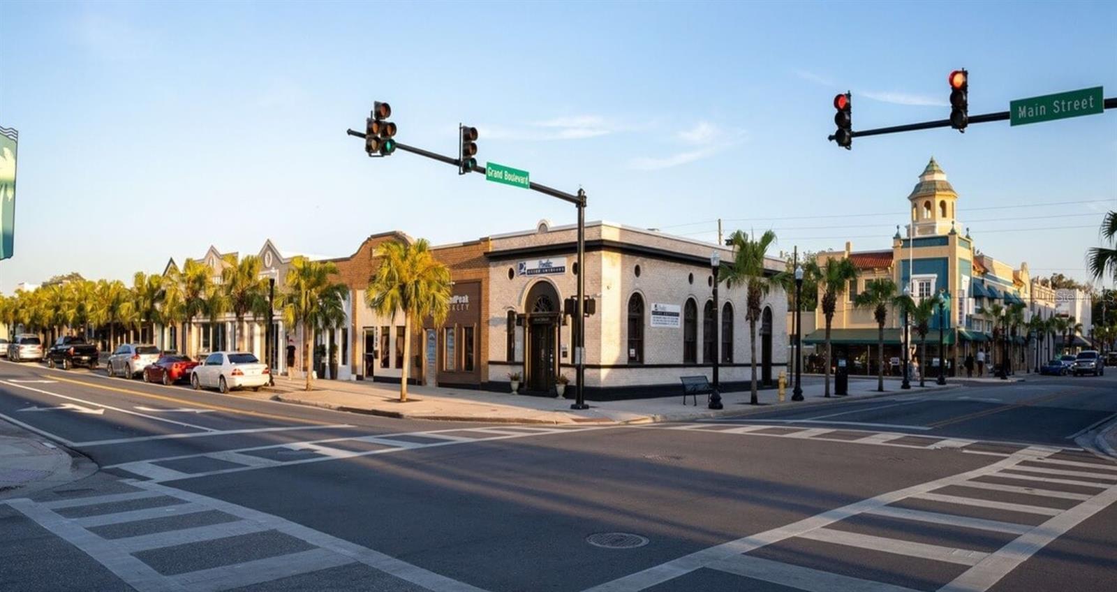 Image 52 of 54 For 5834 Montana Avenue