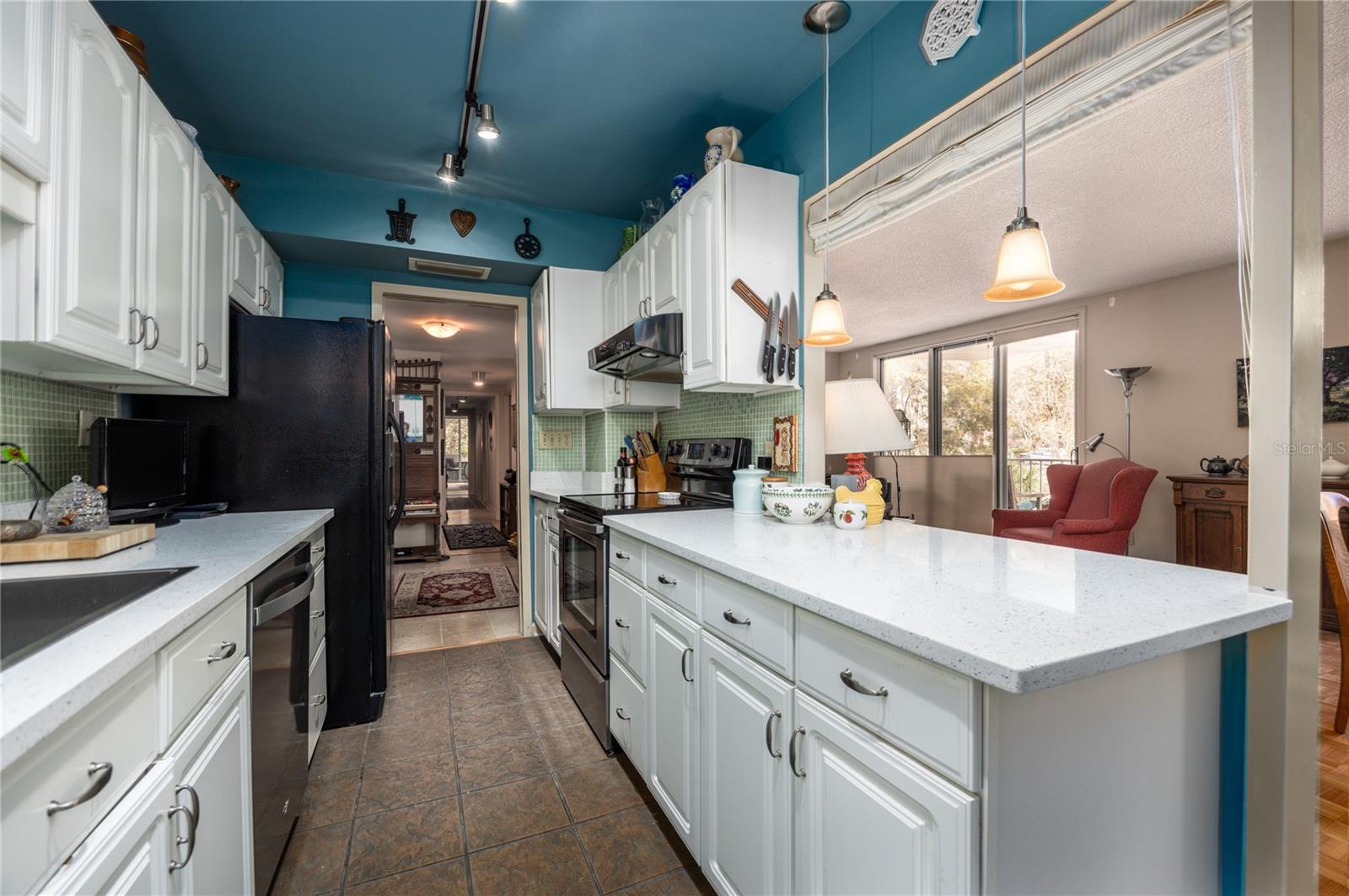 Image 18 of 50 For 1717 23rd Avenue  2 D