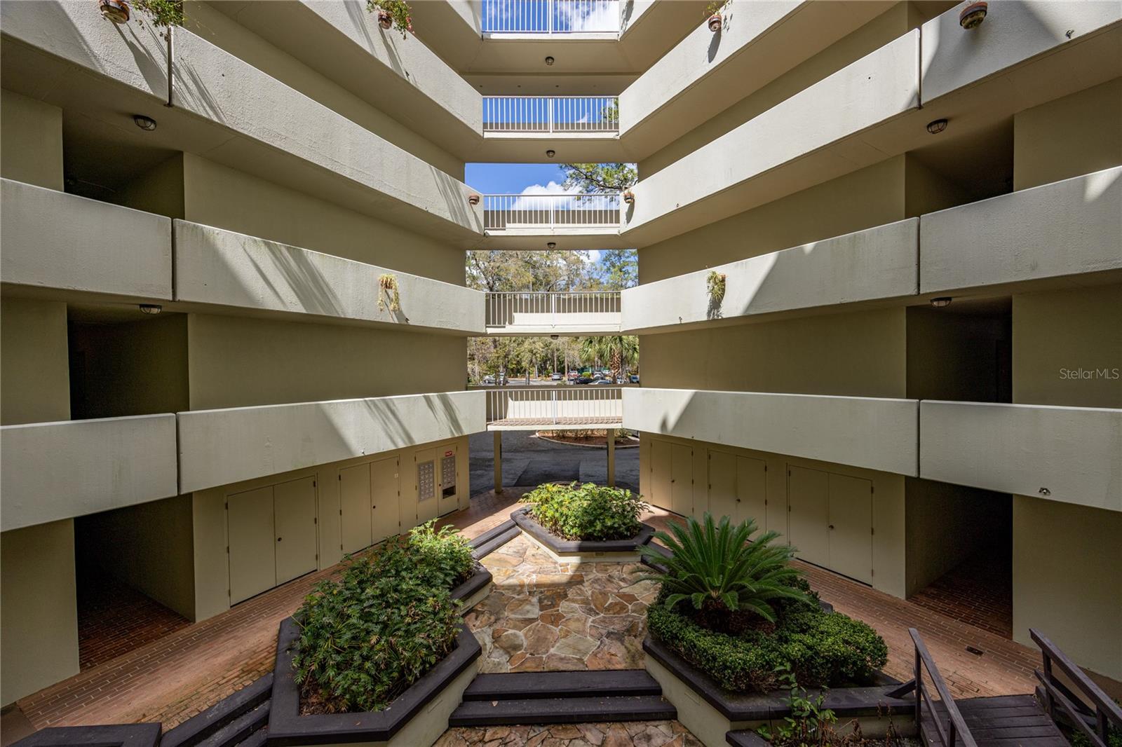 Image 42 of 50 For 1717 23rd Avenue  2 D