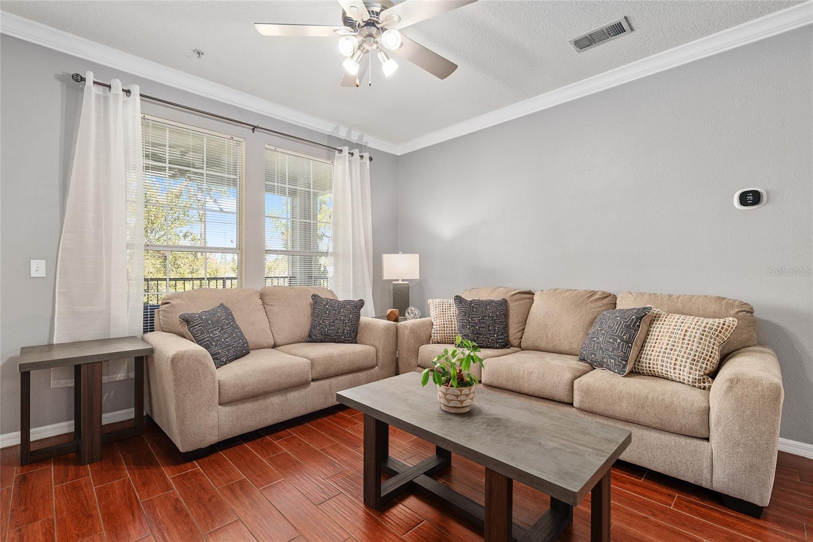 Image 13 of 53 For 1142 9th Road 402