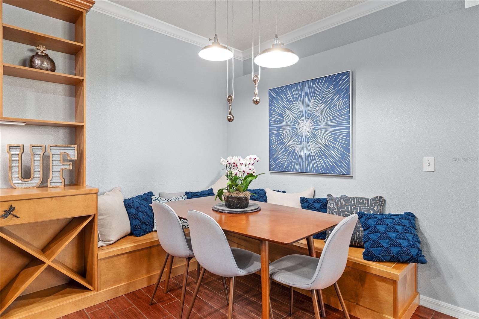 Image 17 of 53 For 1142 9th Road 402