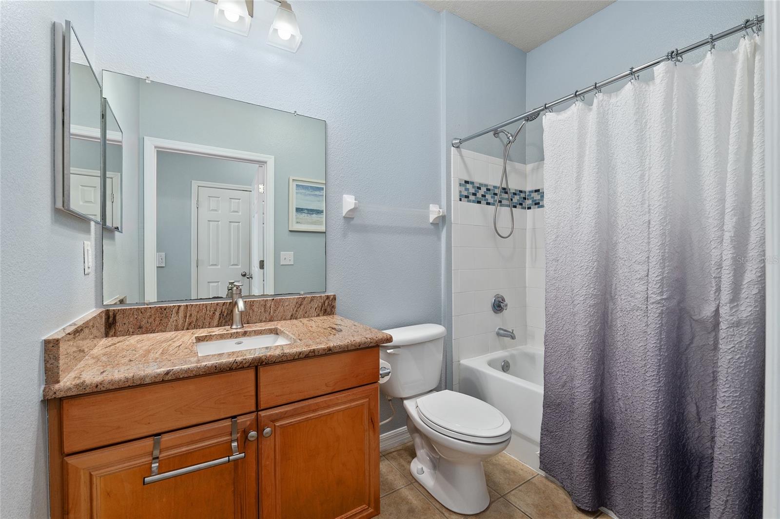 Image 37 of 53 For 1142 9th Road 402