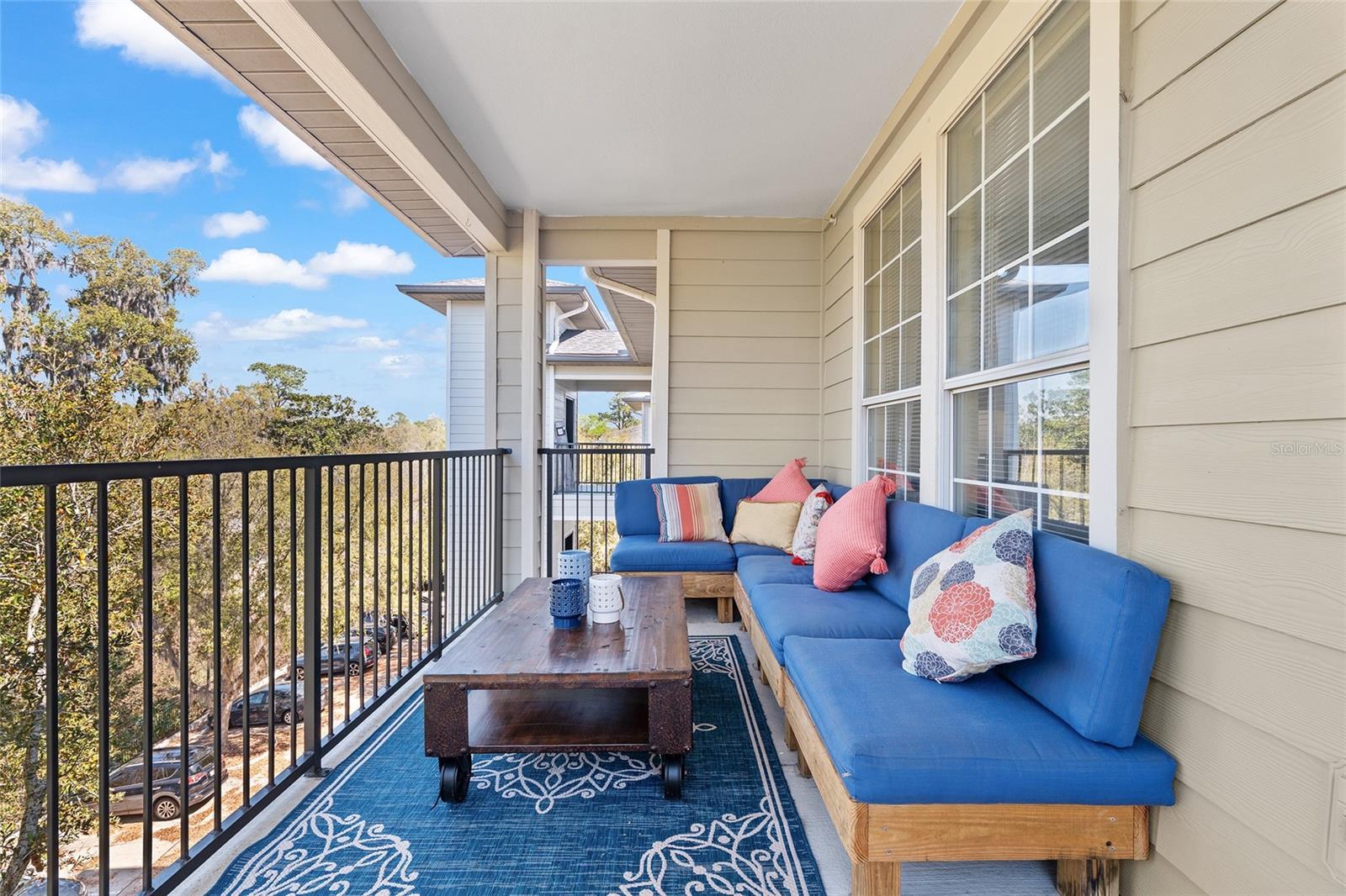 Image 46 of 53 For 1142 9th Road 402