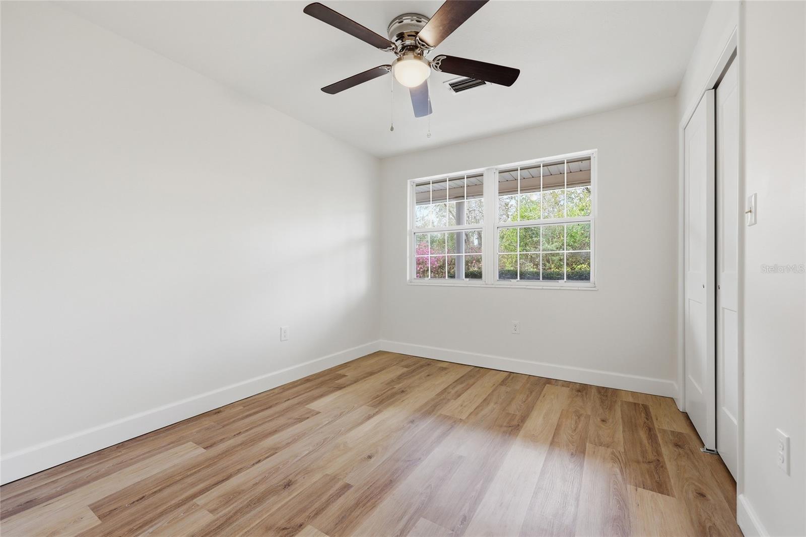 Image 18 of 30 For 129 Benz Way