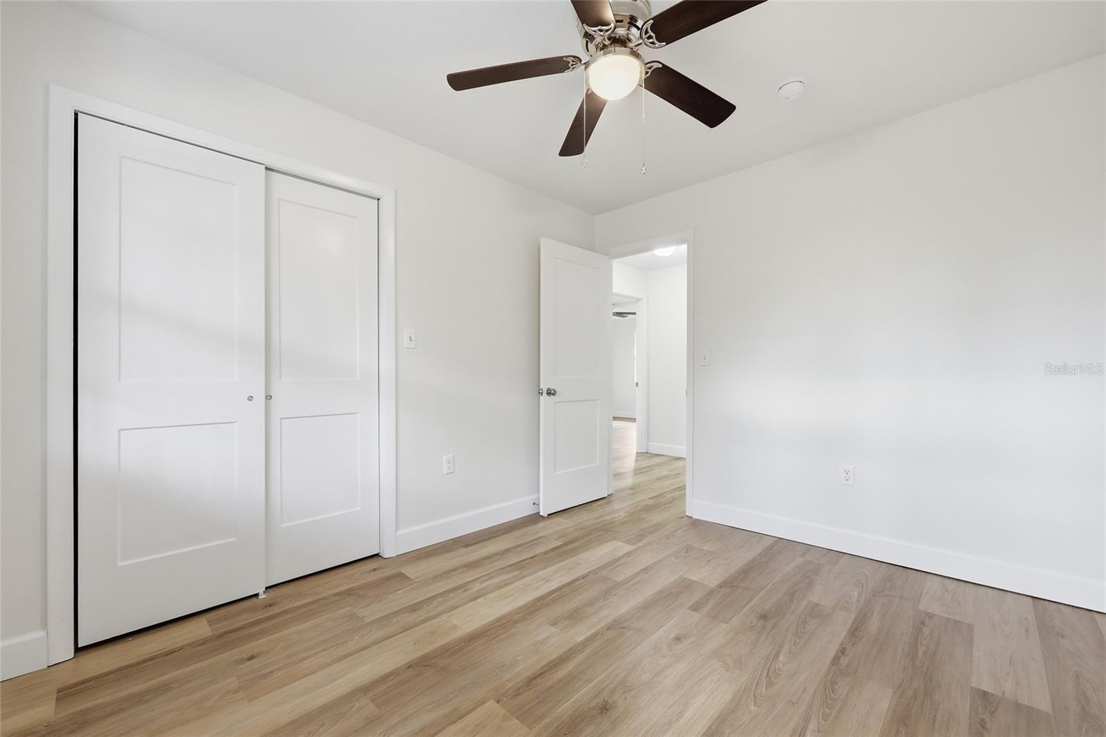 Image 19 of 30 For 129 Benz Way