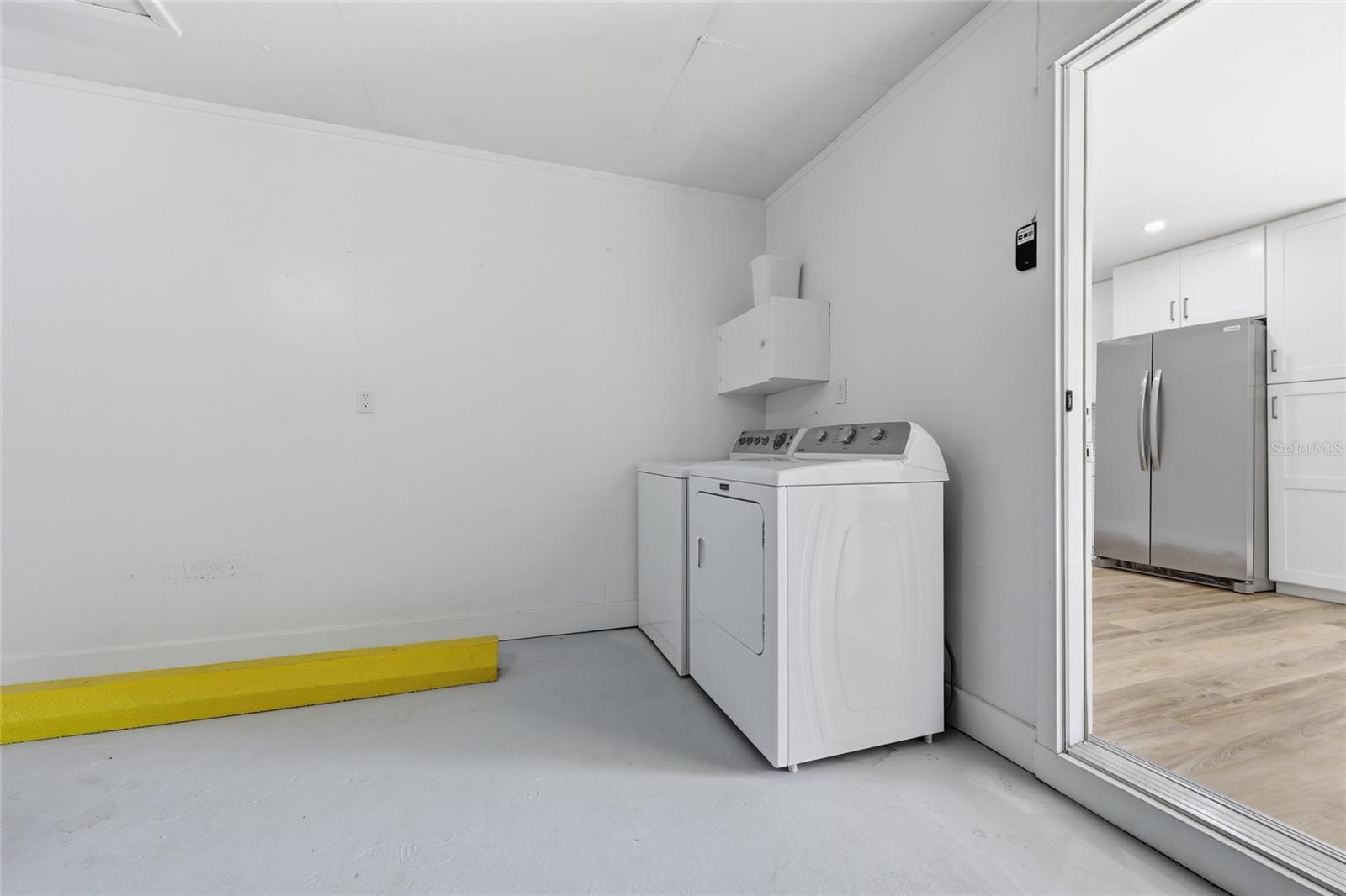 Image 20 of 30 For 129 Benz Way