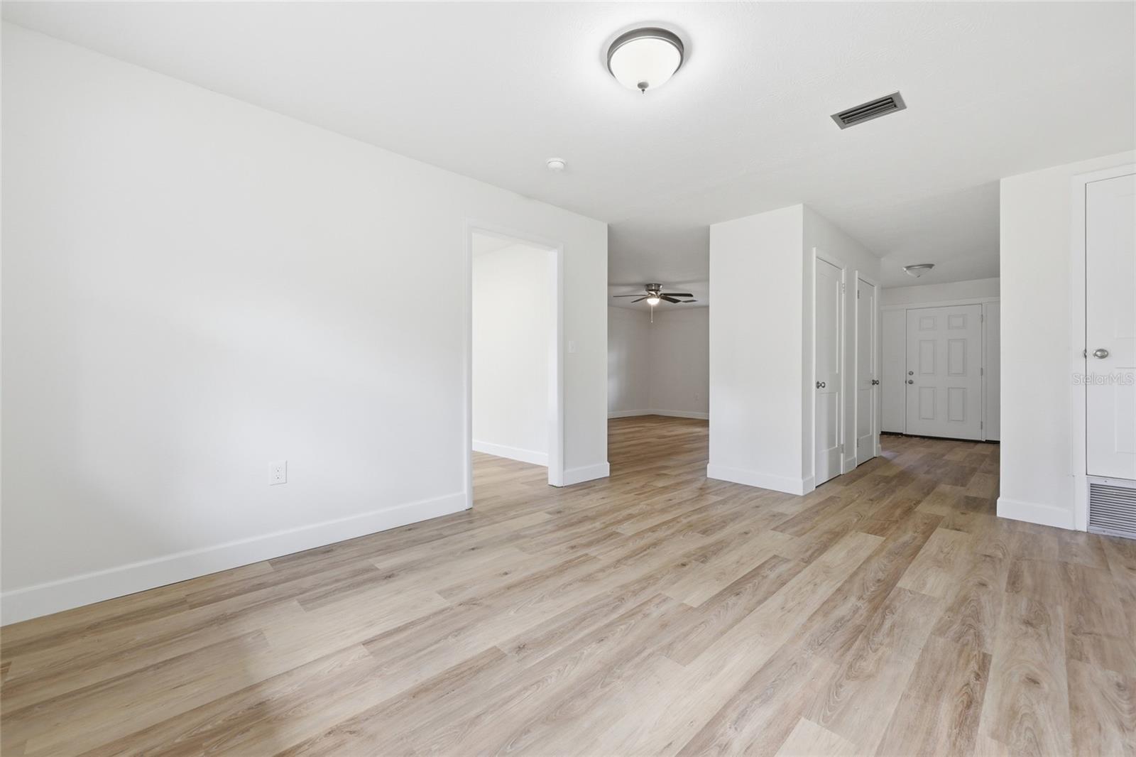 Image 6 of 30 For 129 Benz Way