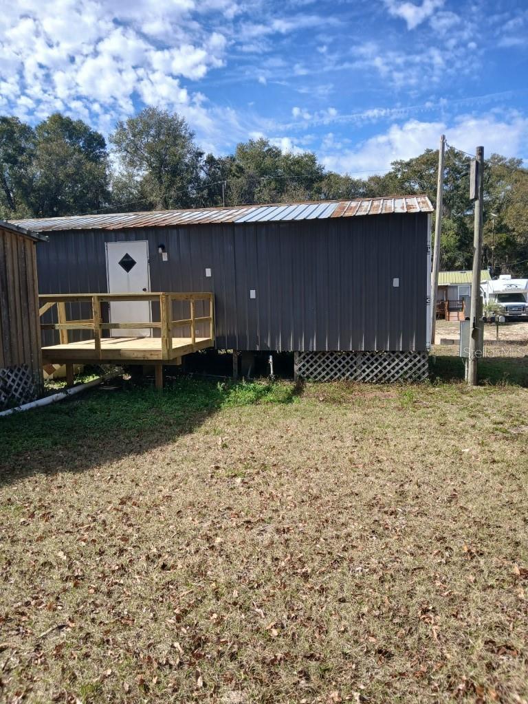 Image 2 of 16 For 104 Ash Street