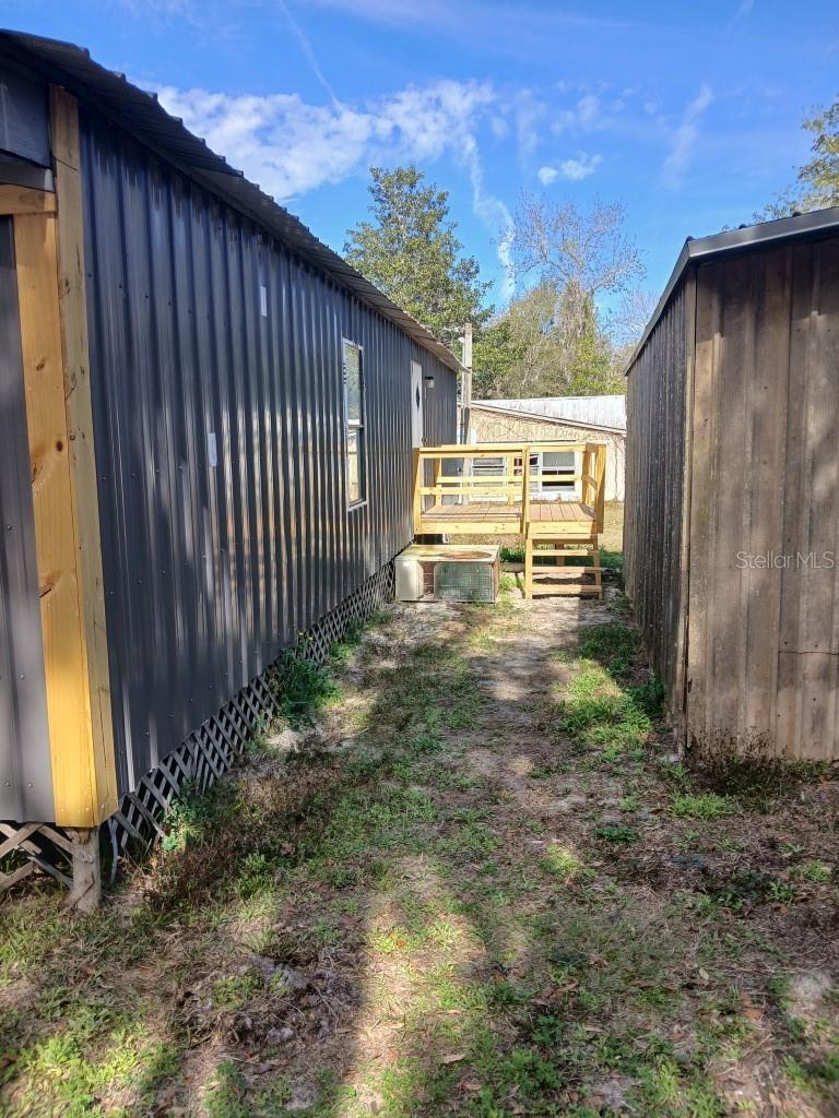 Image 5 of 16 For 104 Ash Street