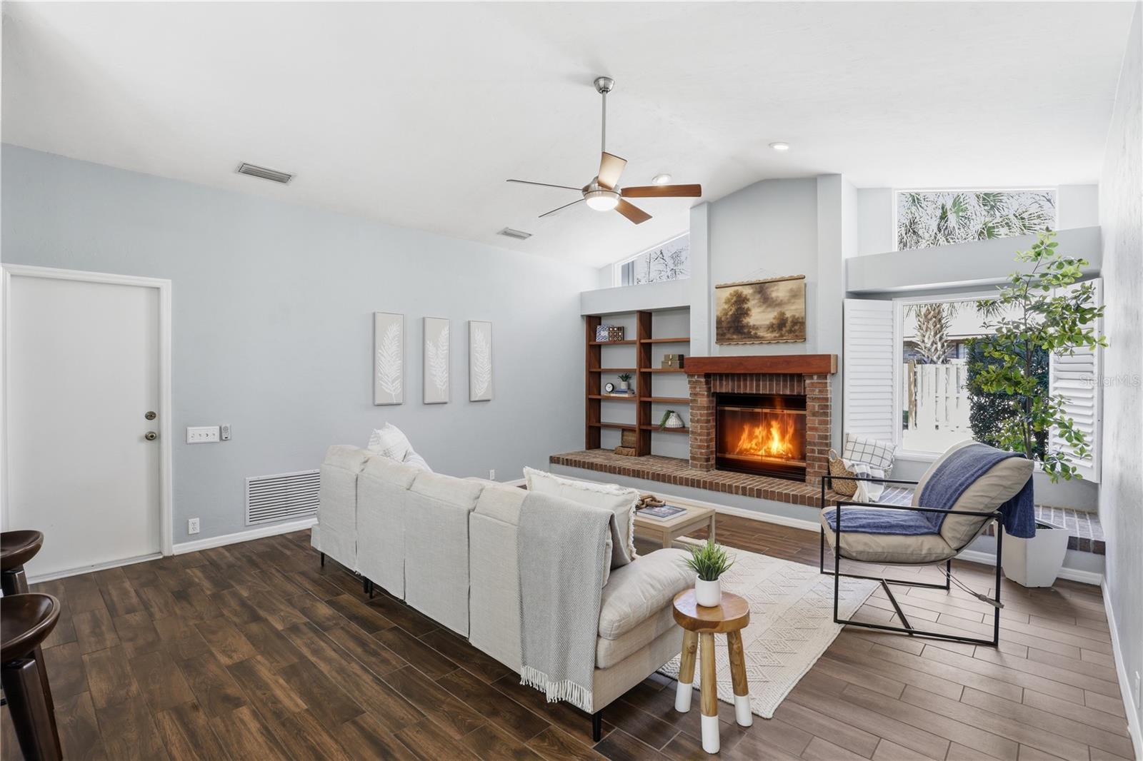 Image 20 of 48 For 833 45th Terrace