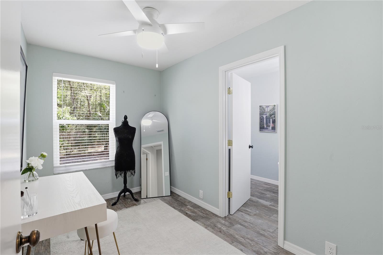 Image 27 of 48 For 833 45th Terrace