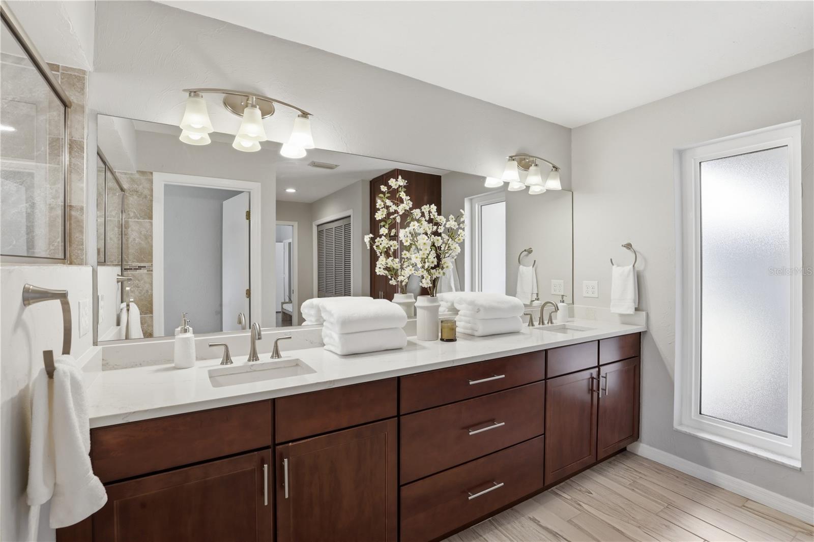 Image 34 of 48 For 833 45th Terrace