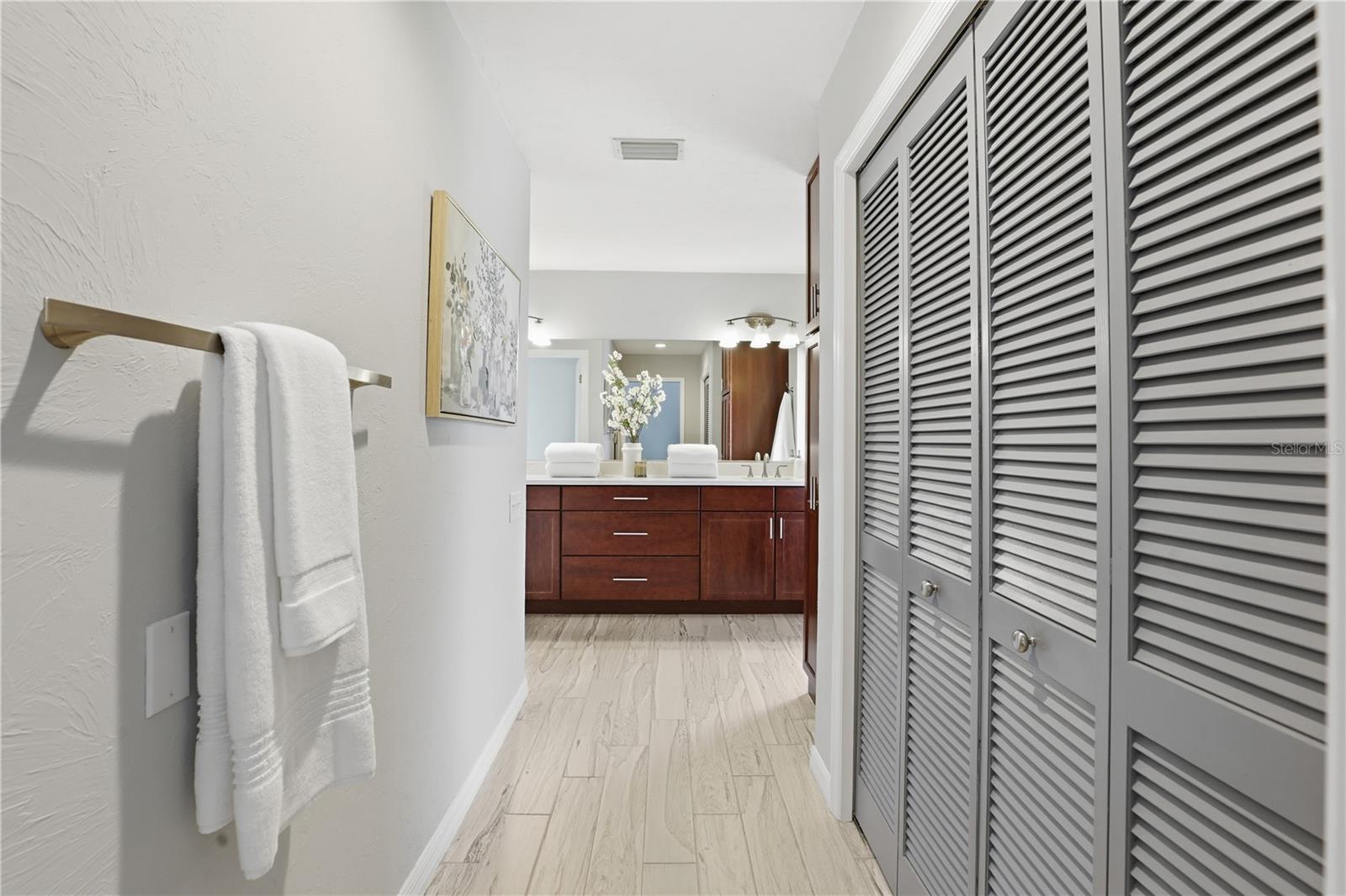 Image 36 of 48 For 833 45th Terrace