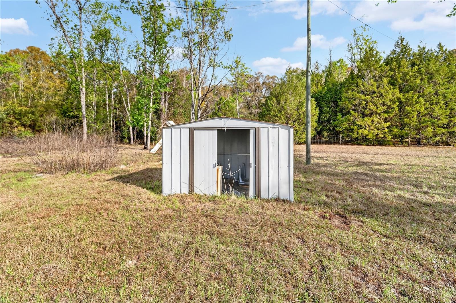 Image 19 of 27 For 13882 130th Avenue