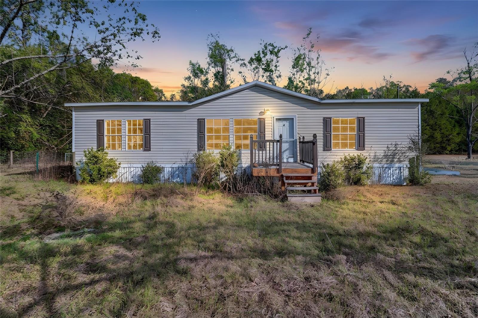 Image 3 of 27 For 13882 130th Avenue