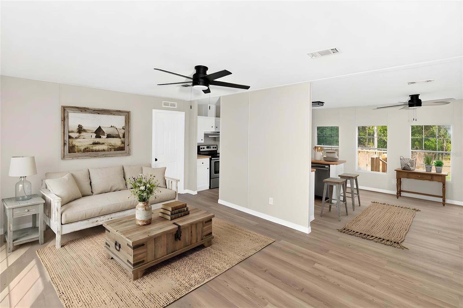 Image 4 of 27 For 13882 130th Avenue