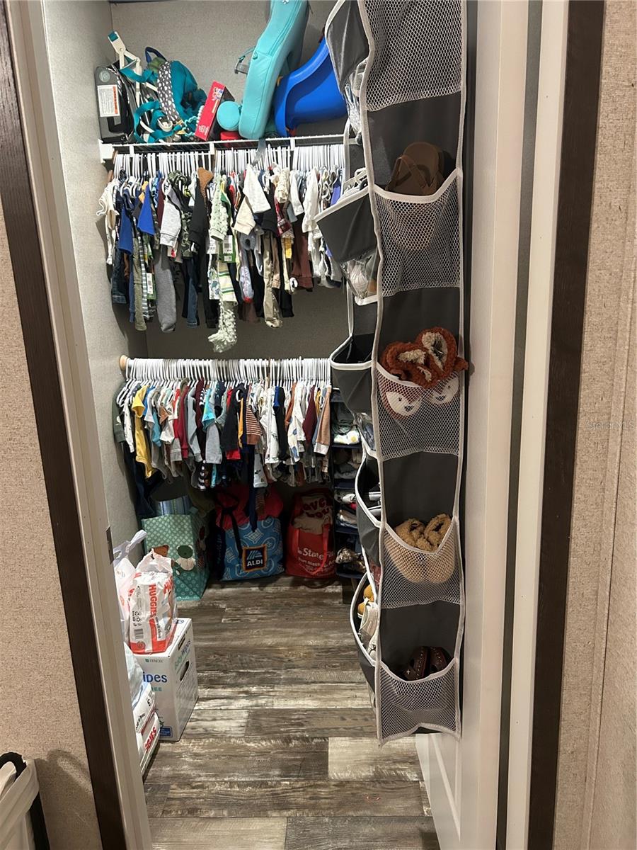 Image 14 of 23 For 1150 115 Ave