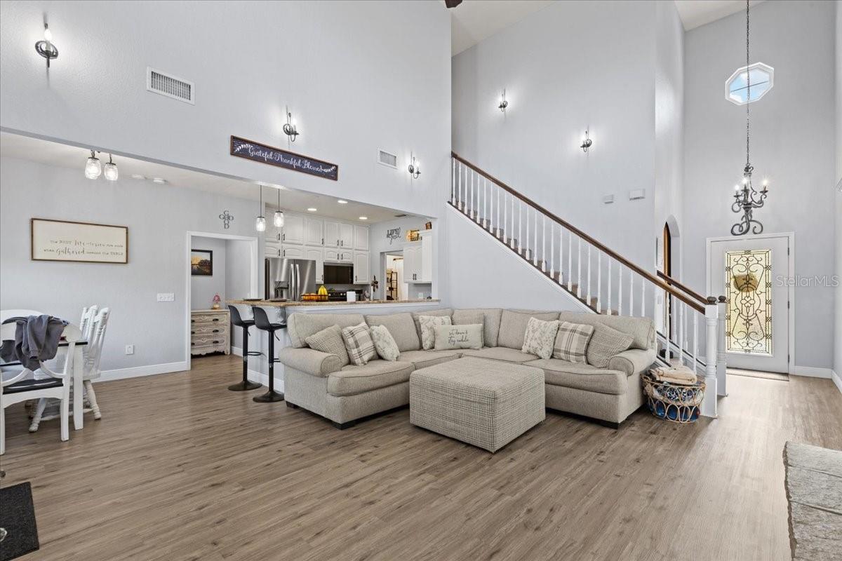 Image 3 of 100 For 2600 48th Avenue