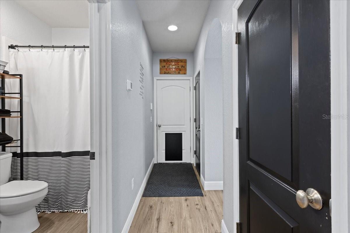 Image 42 of 100 For 2600 48th Avenue