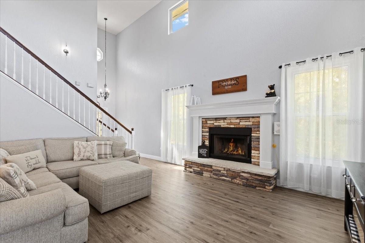 Image 5 of 100 For 2600 48th Avenue