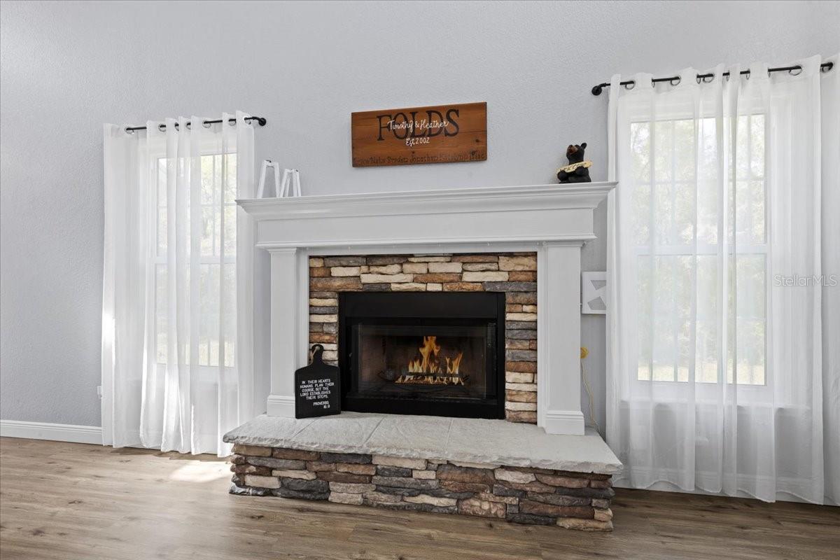 Image 7 of 100 For 2600 48th Avenue