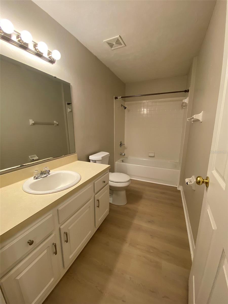 Image 16 of 27 For 3445 25th Terrace