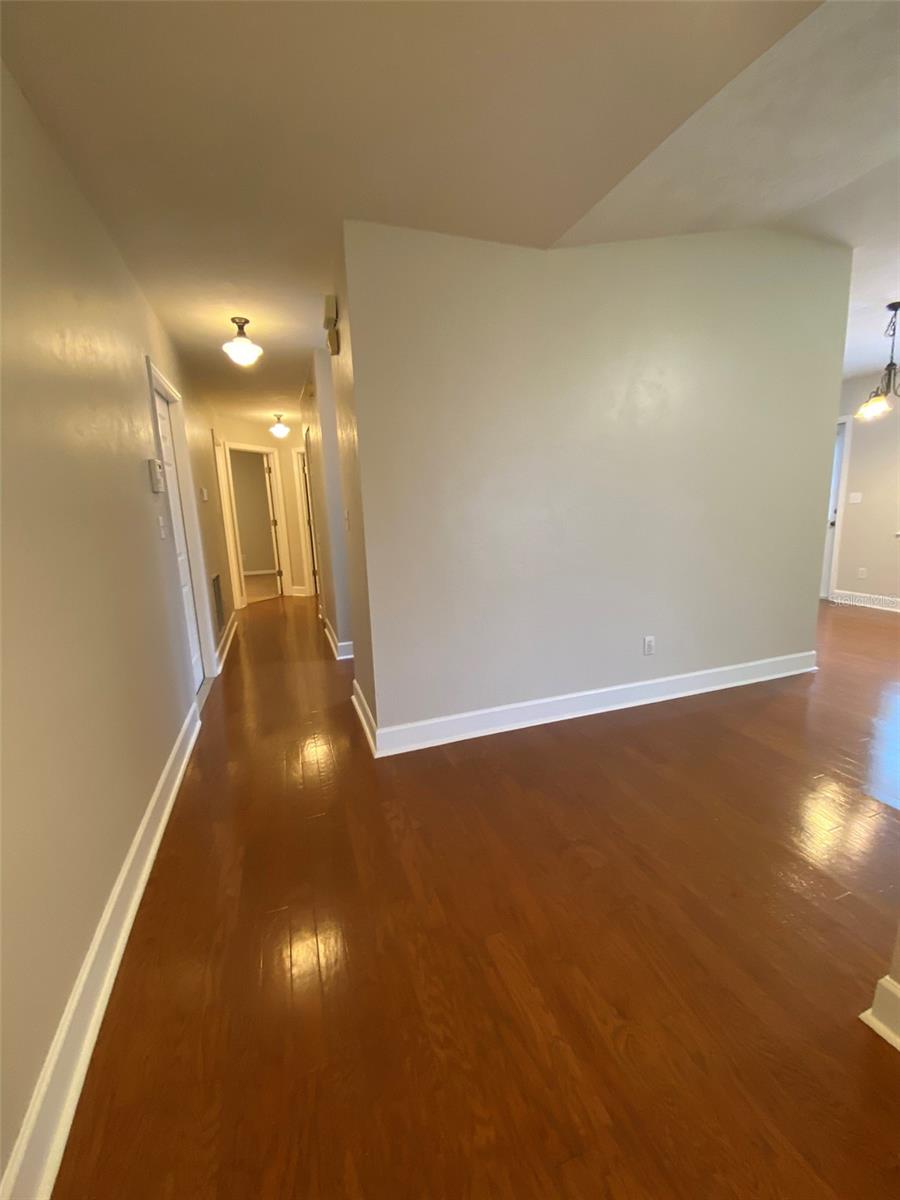 Image 5 of 27 For 3445 25th Terrace