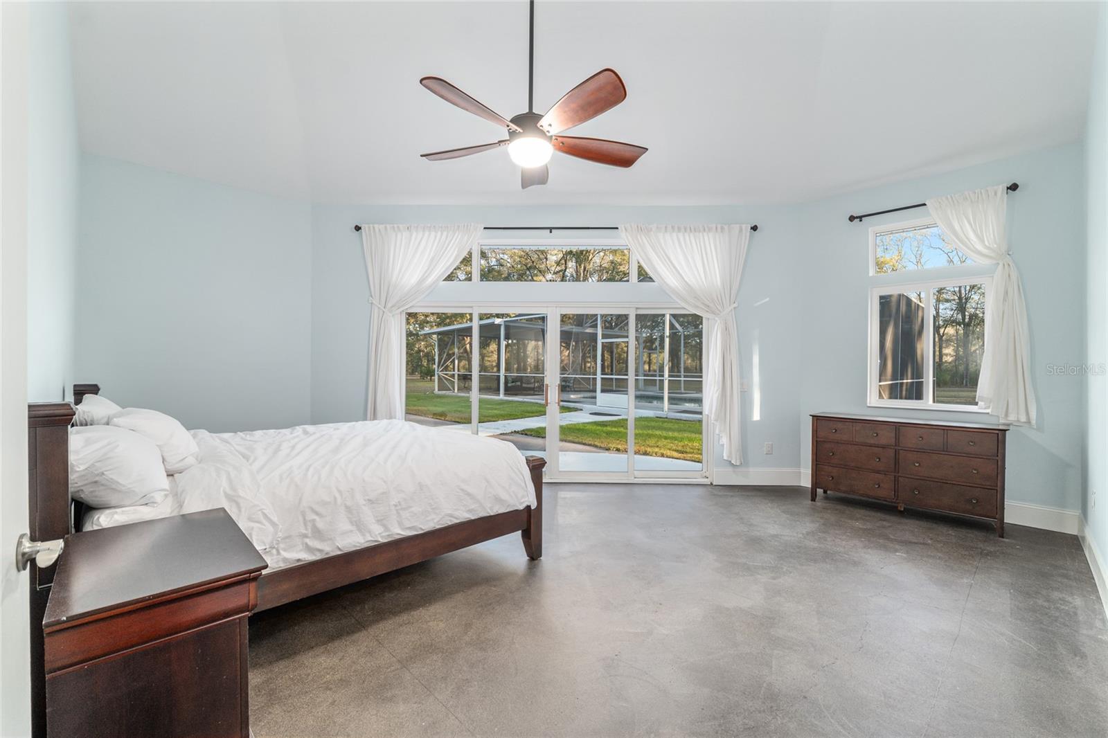 Image 25 of 49 For 6012 168th Street