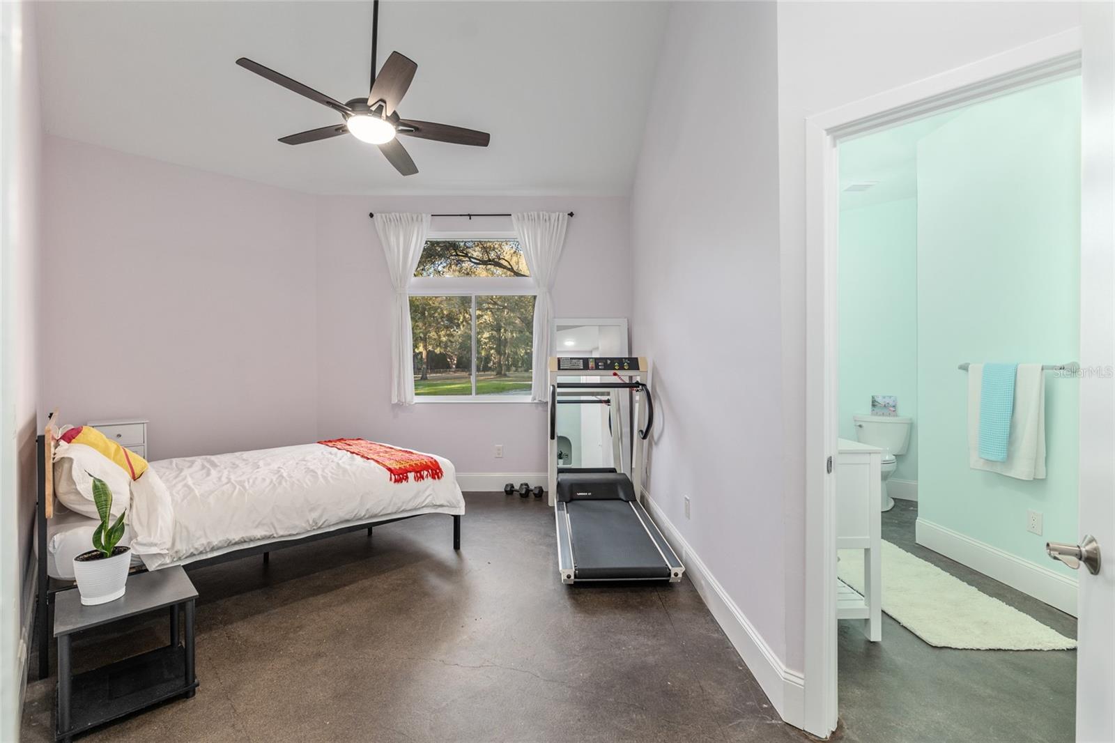 Image 32 of 49 For 6012 168th Street