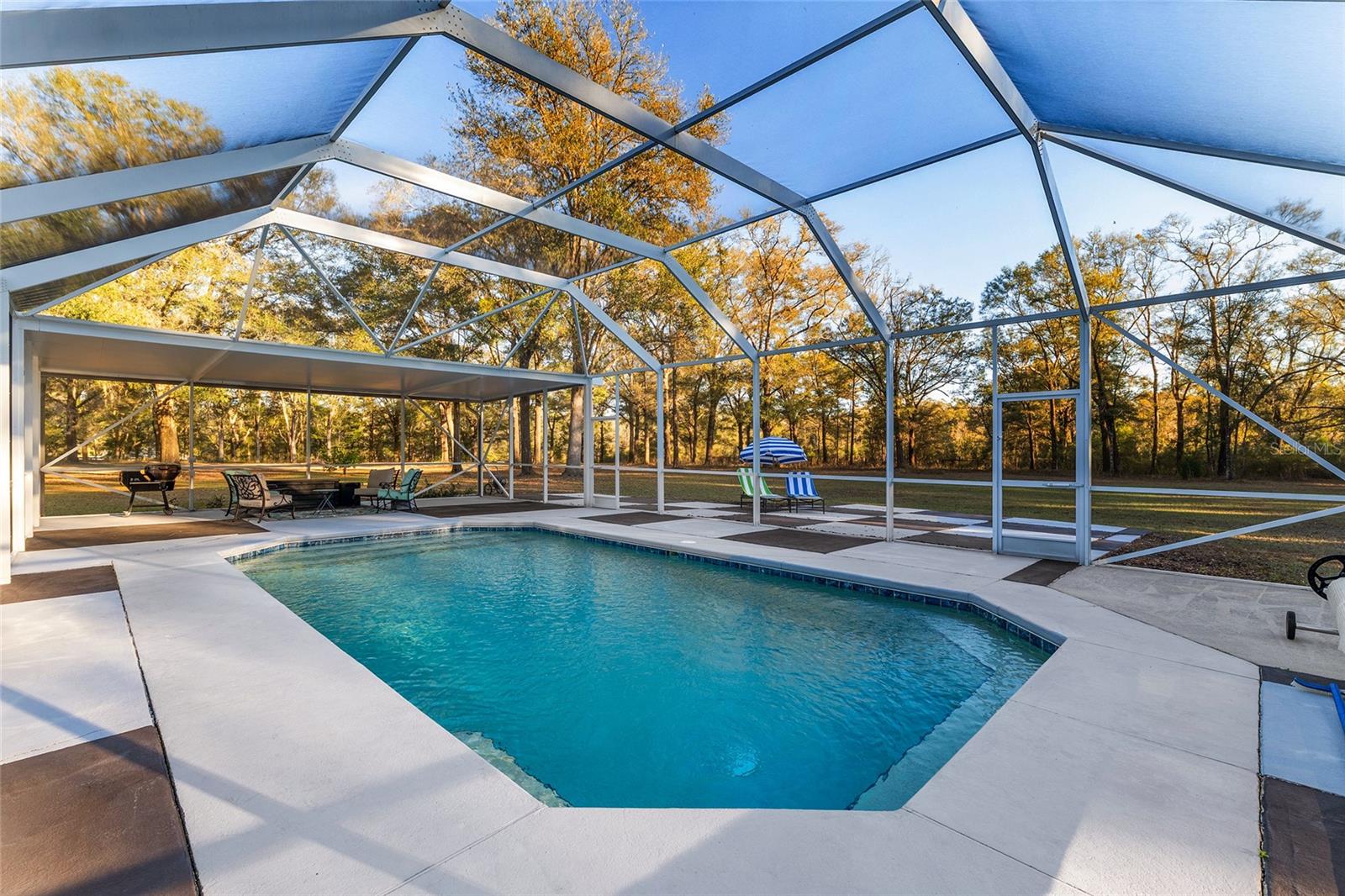 Image 37 of 49 For 6012 168th Street