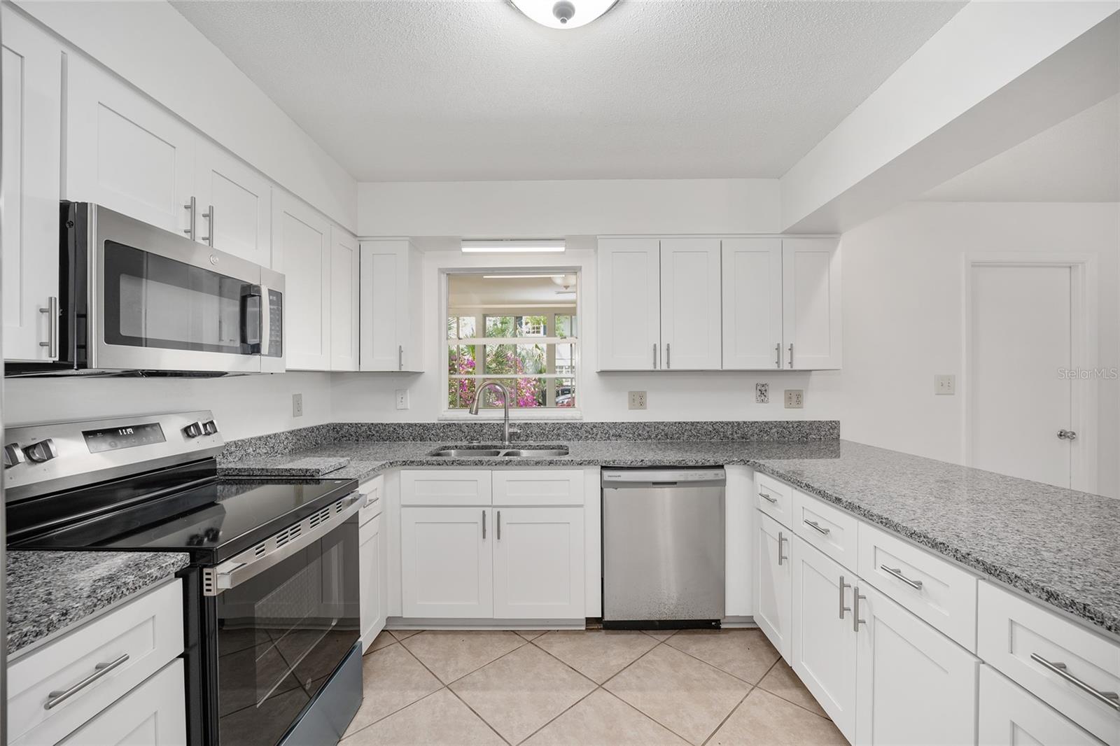 Image 6 of 23 For 4821 16th Place