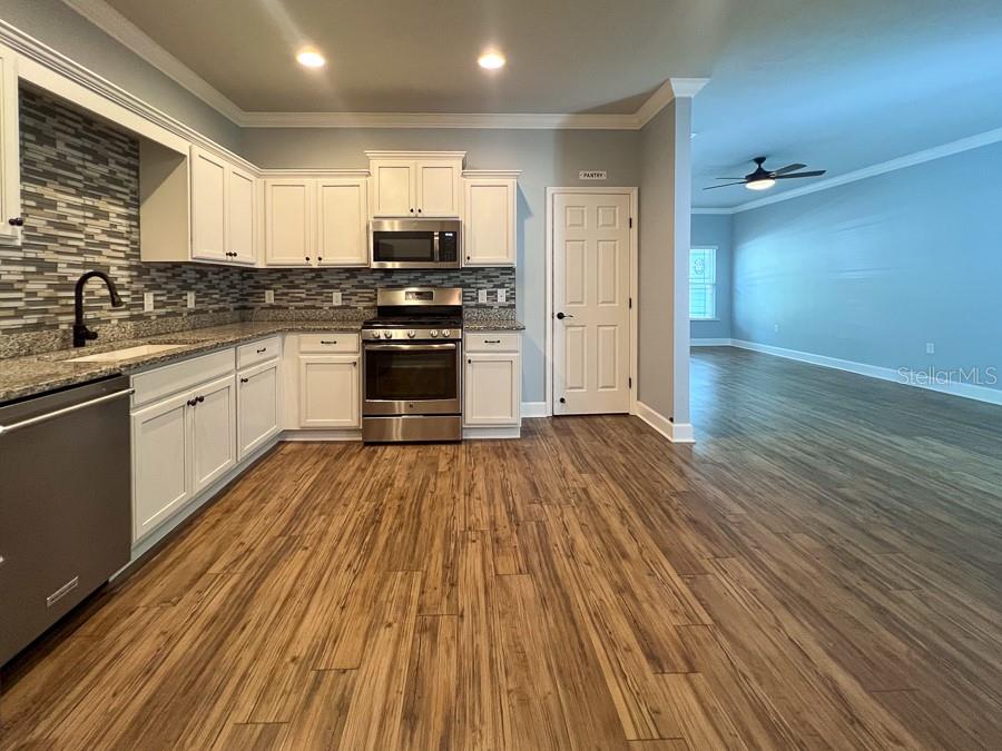 Image 11 of 38 For 5105 22nd Street