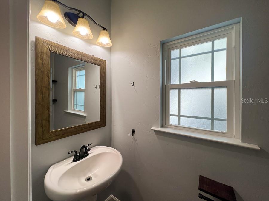 Image 8 of 38 For 5105 22nd Street