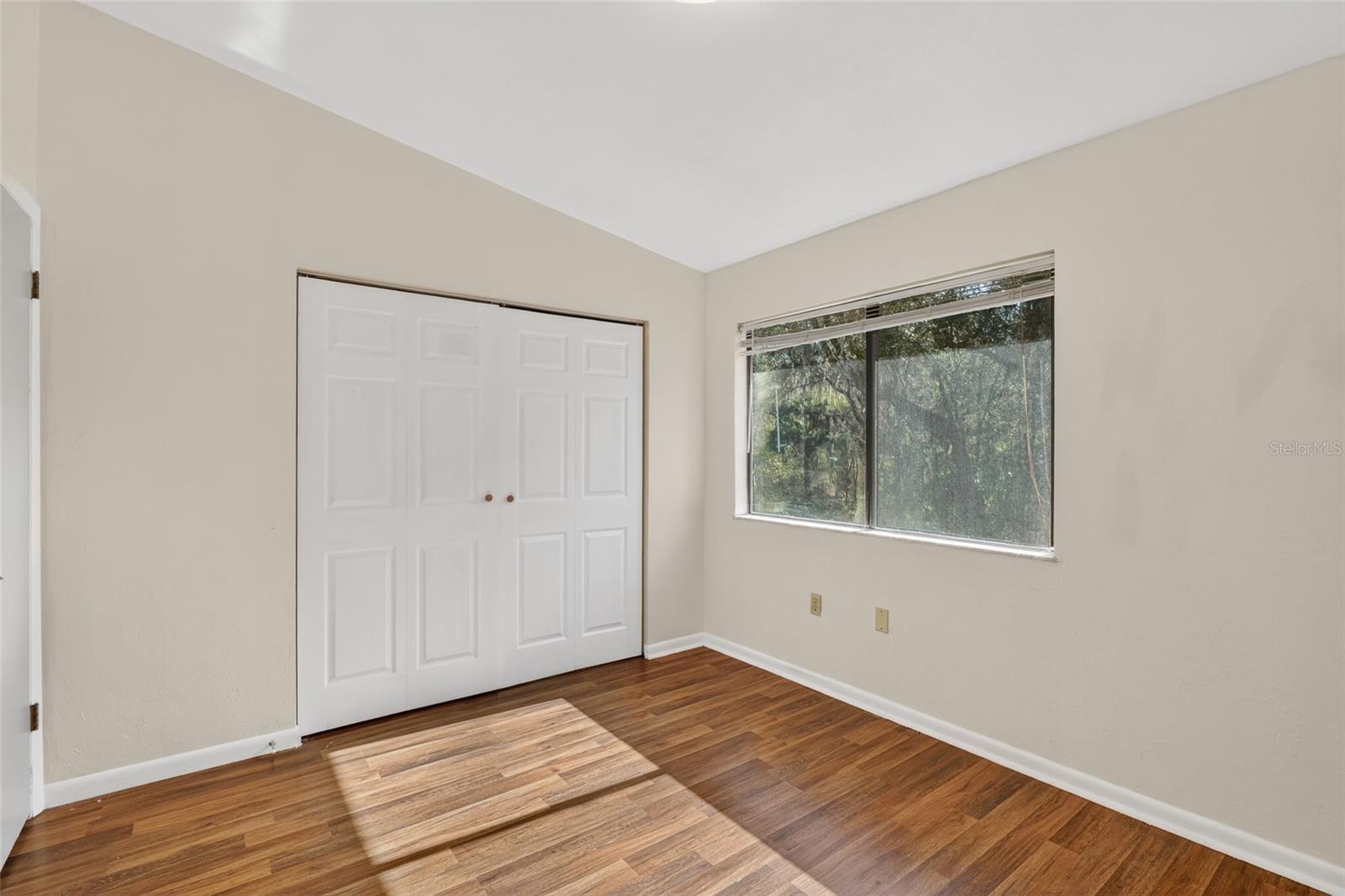 Image 14 of 29 For 2116 39th Drive