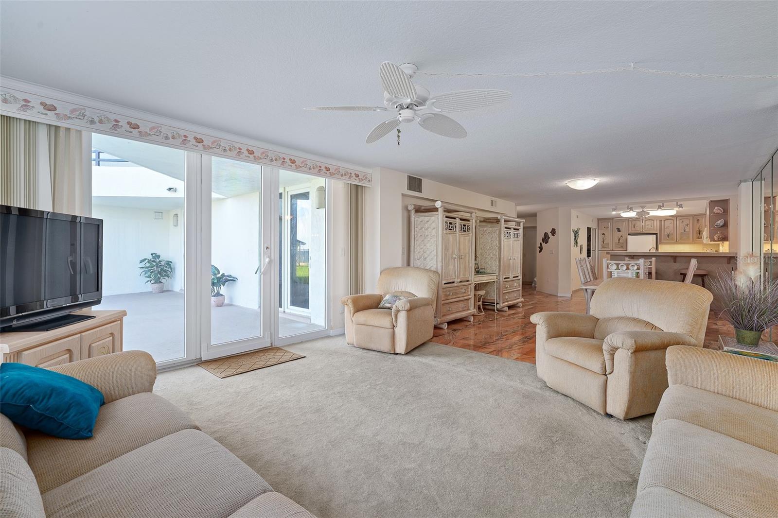 Image 11 of 51 For 305 Atlantic Avenue 102