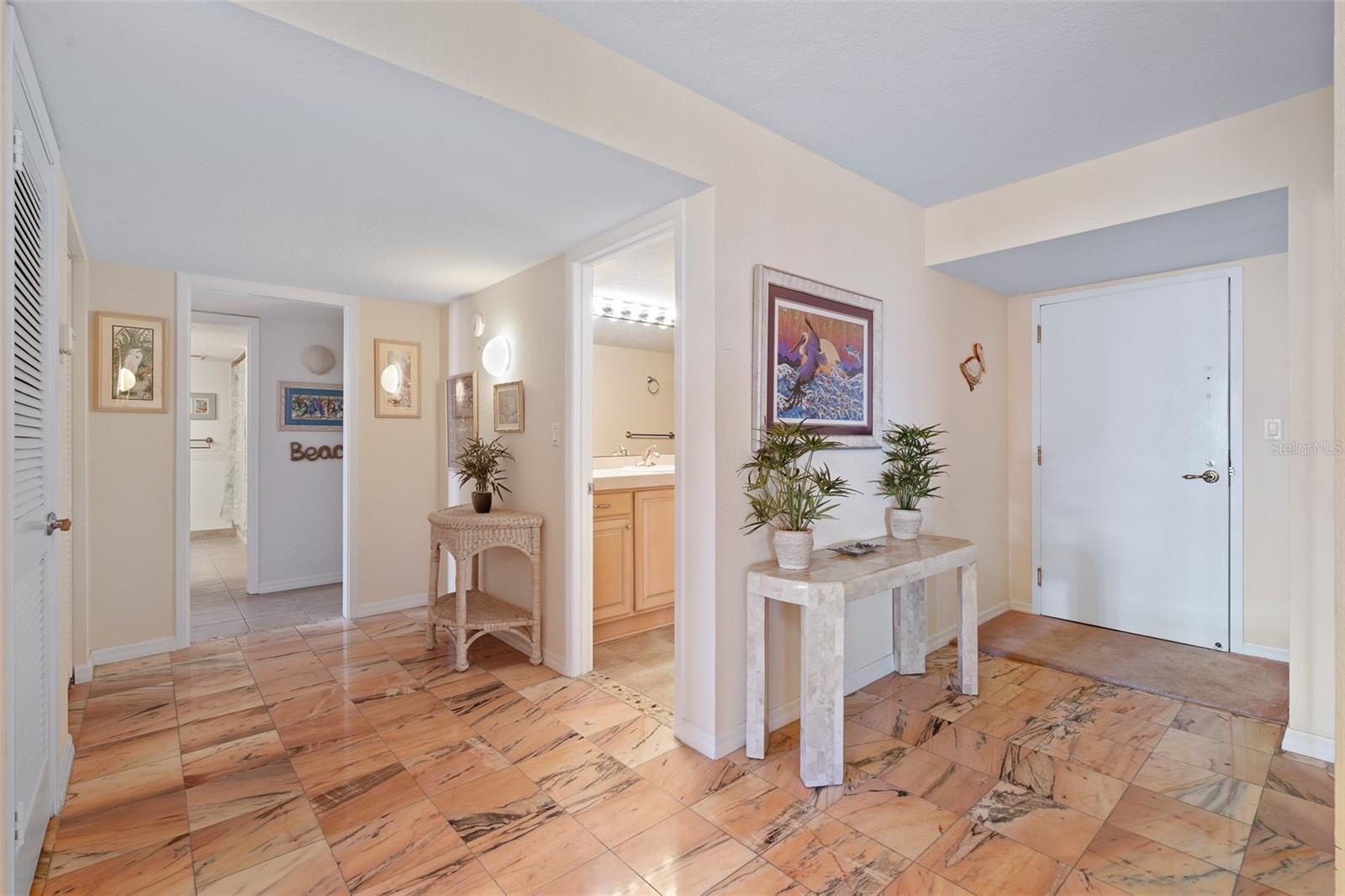 Image 5 of 51 For 305 Atlantic Avenue 102