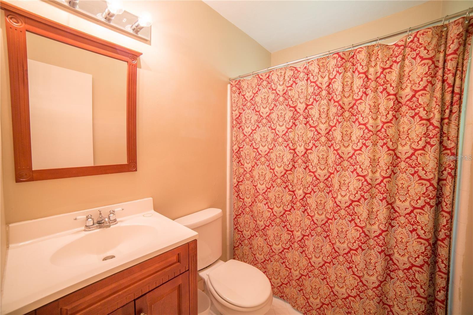 Image 16 of 22 For 1009 39th Drive