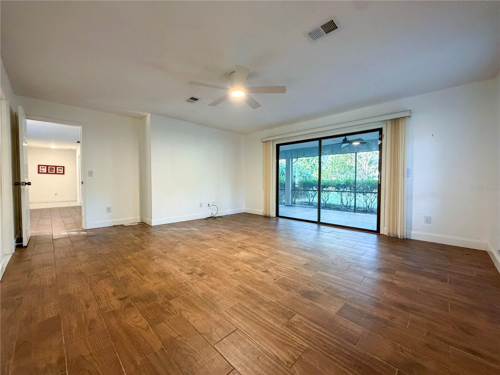 Image 10 of 46 For 6242 105th Avenue