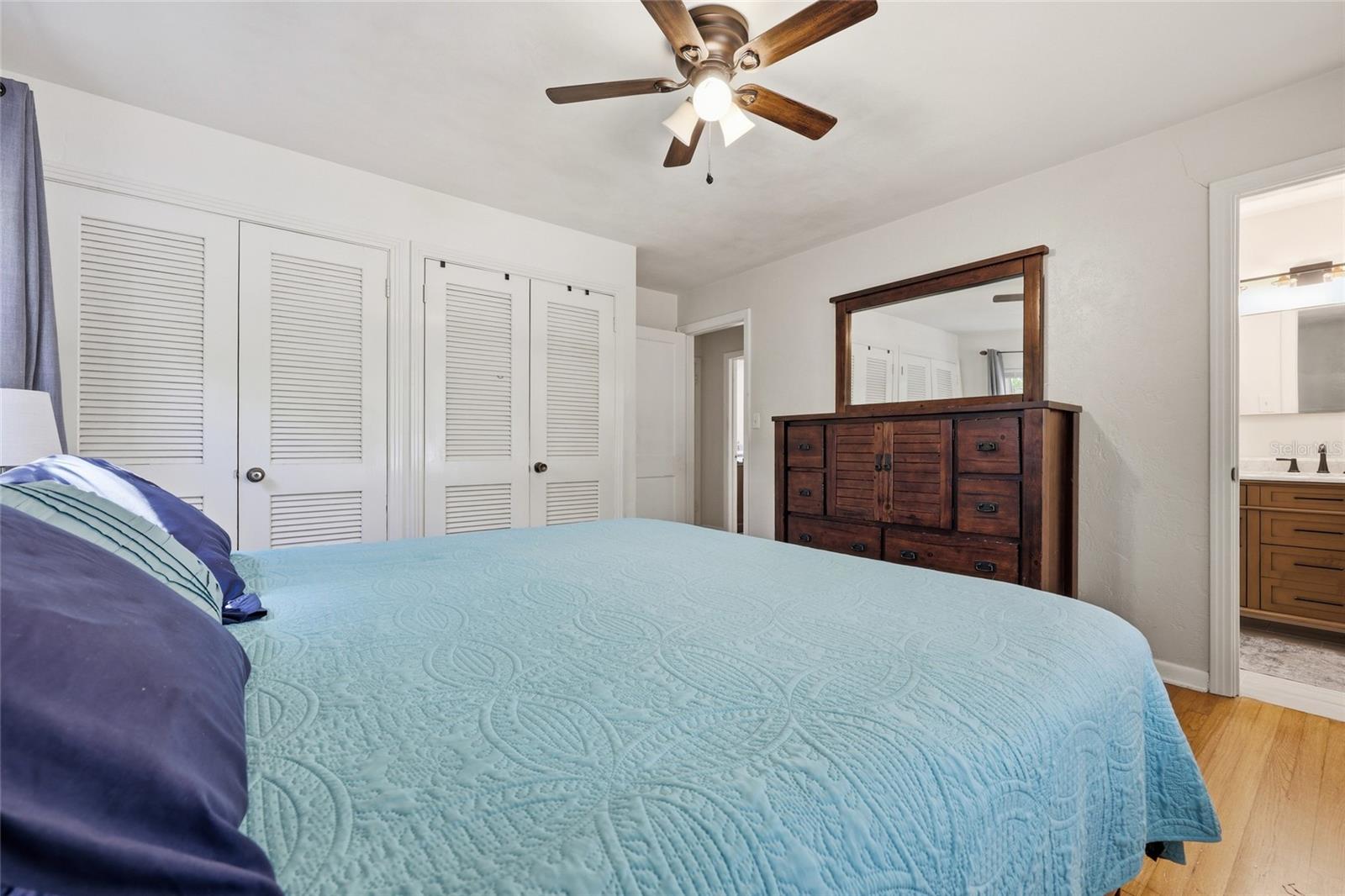 Image 13 of 23 For 812 36th Terrace