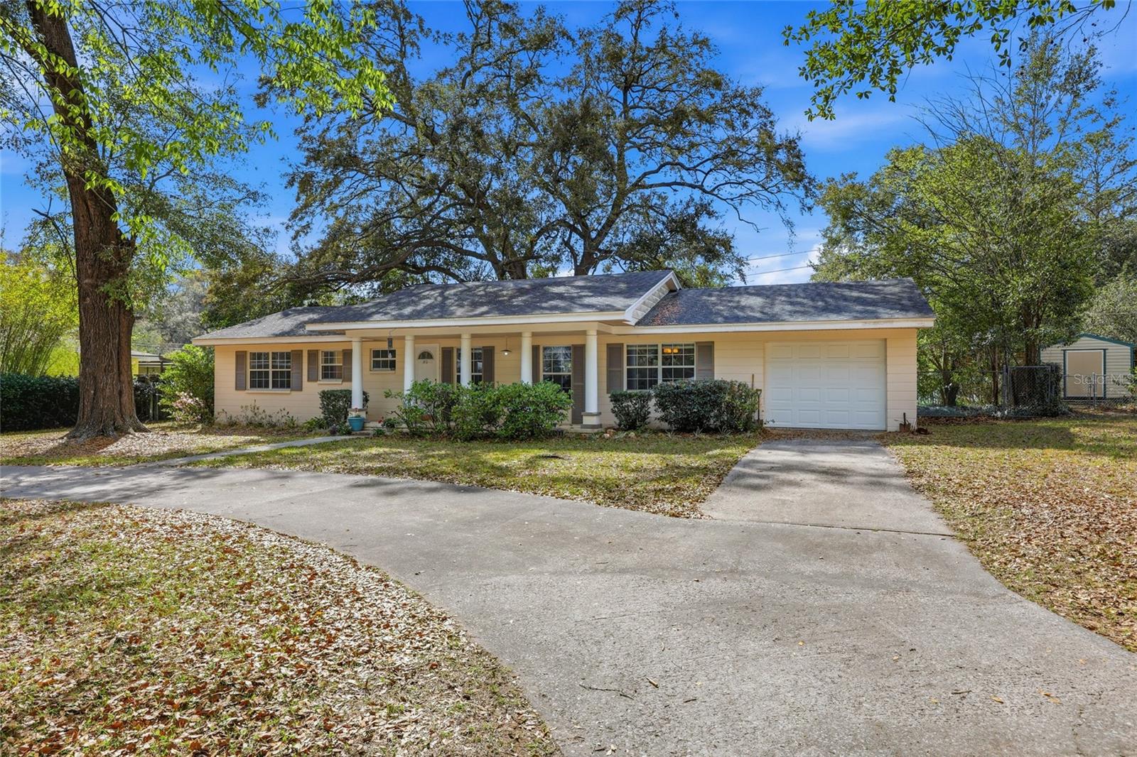 Image 3 of 23 For 812 36th Terrace